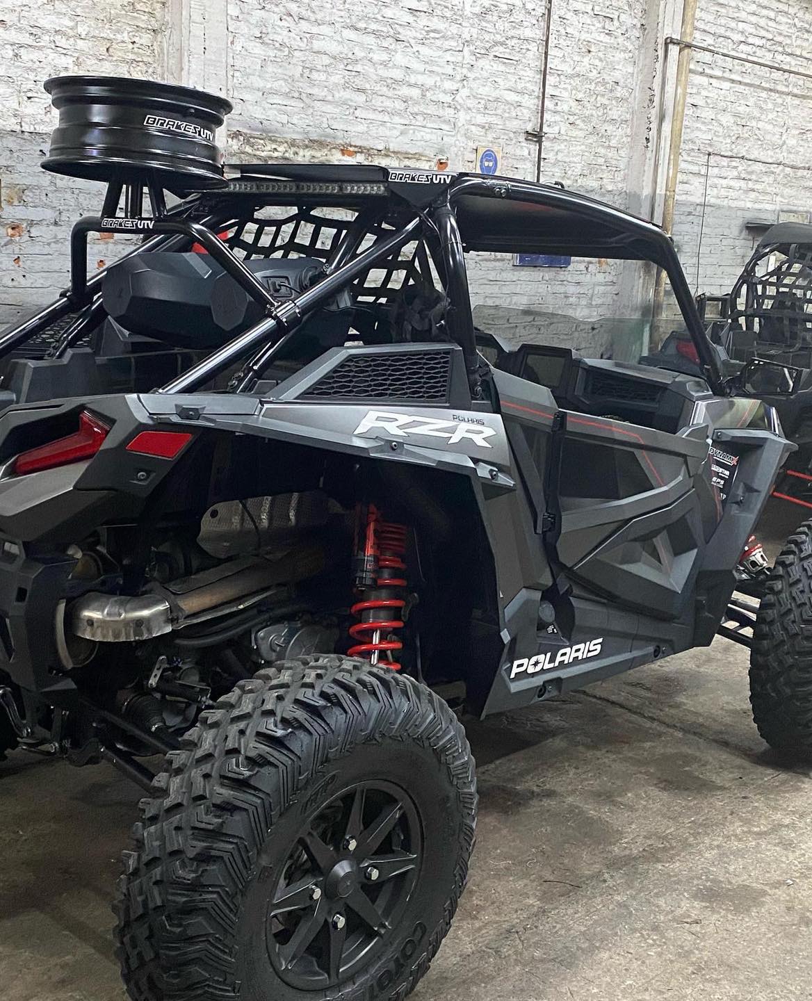 Can-Am Maverick azul personalizado